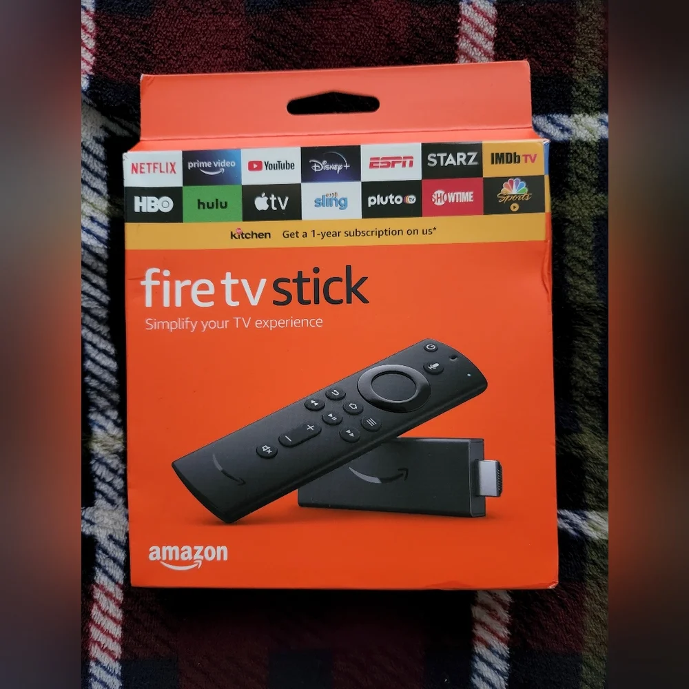 Amazon Fire TV Stick with Alexa Remote - Generation 3 - Picture 2 of 6
